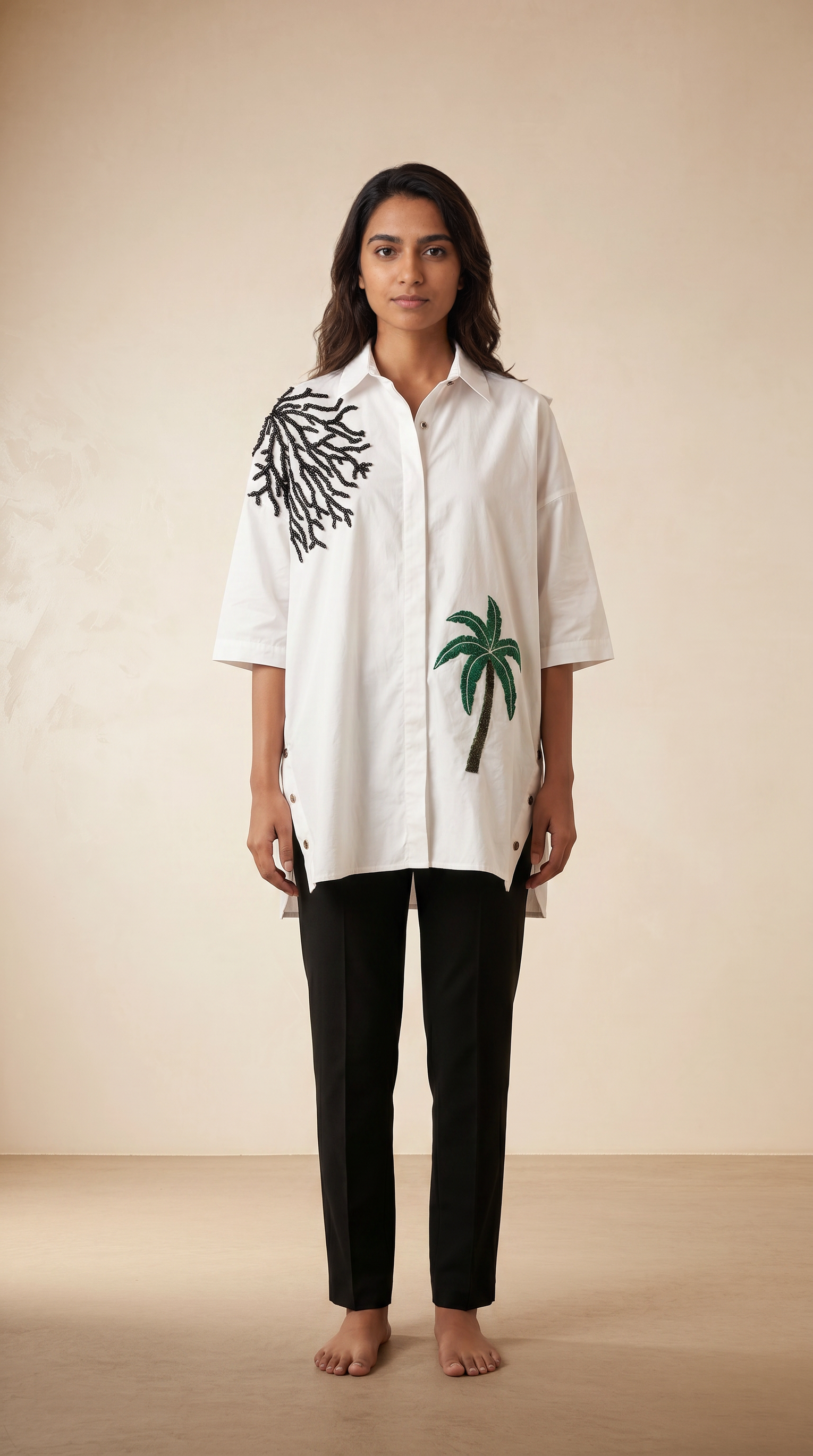 WHITE SINGLE PALM SHIRT