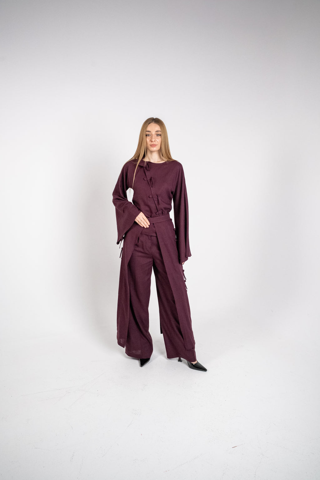 Linen Burgendy Set