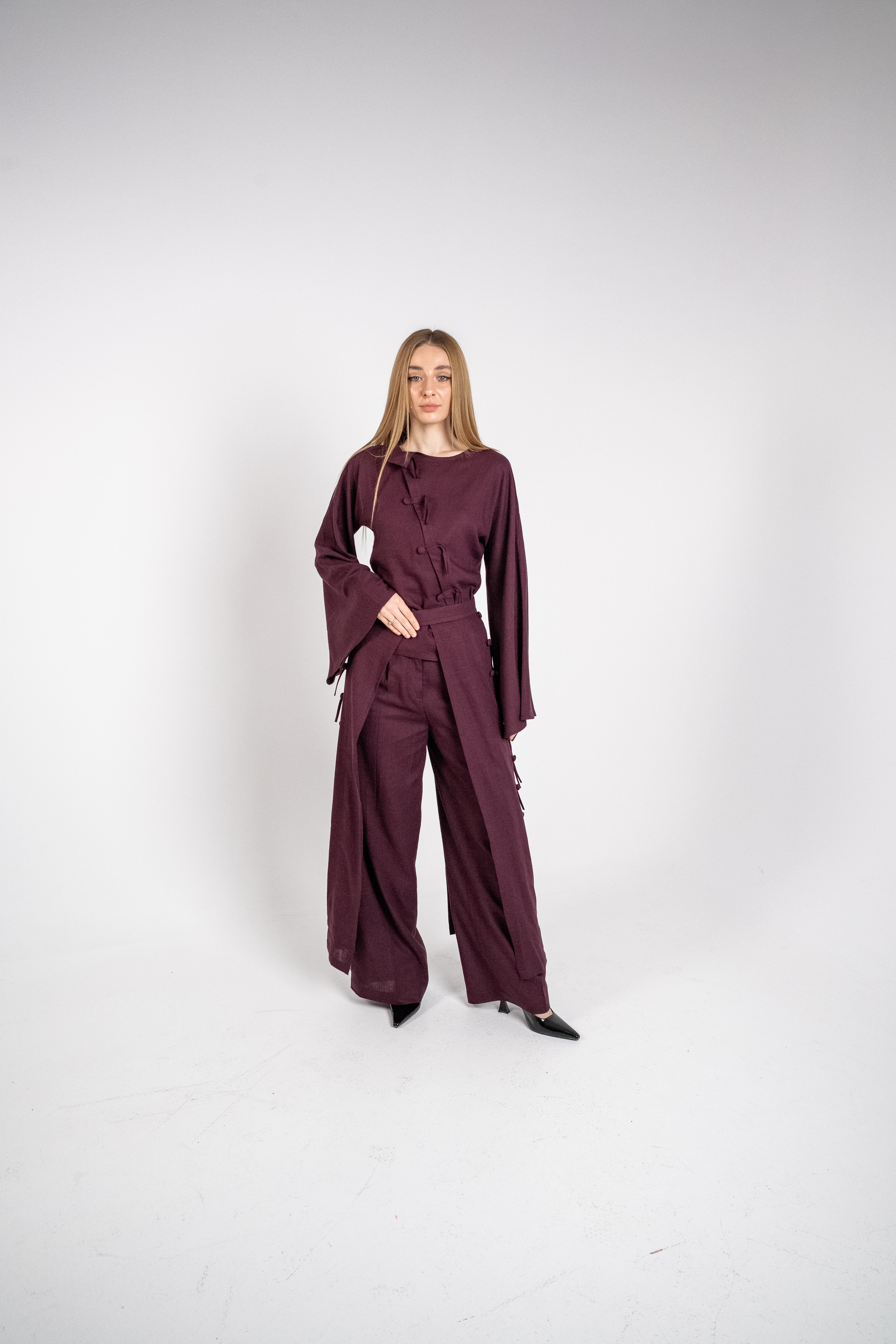 Linen Burgendy Set