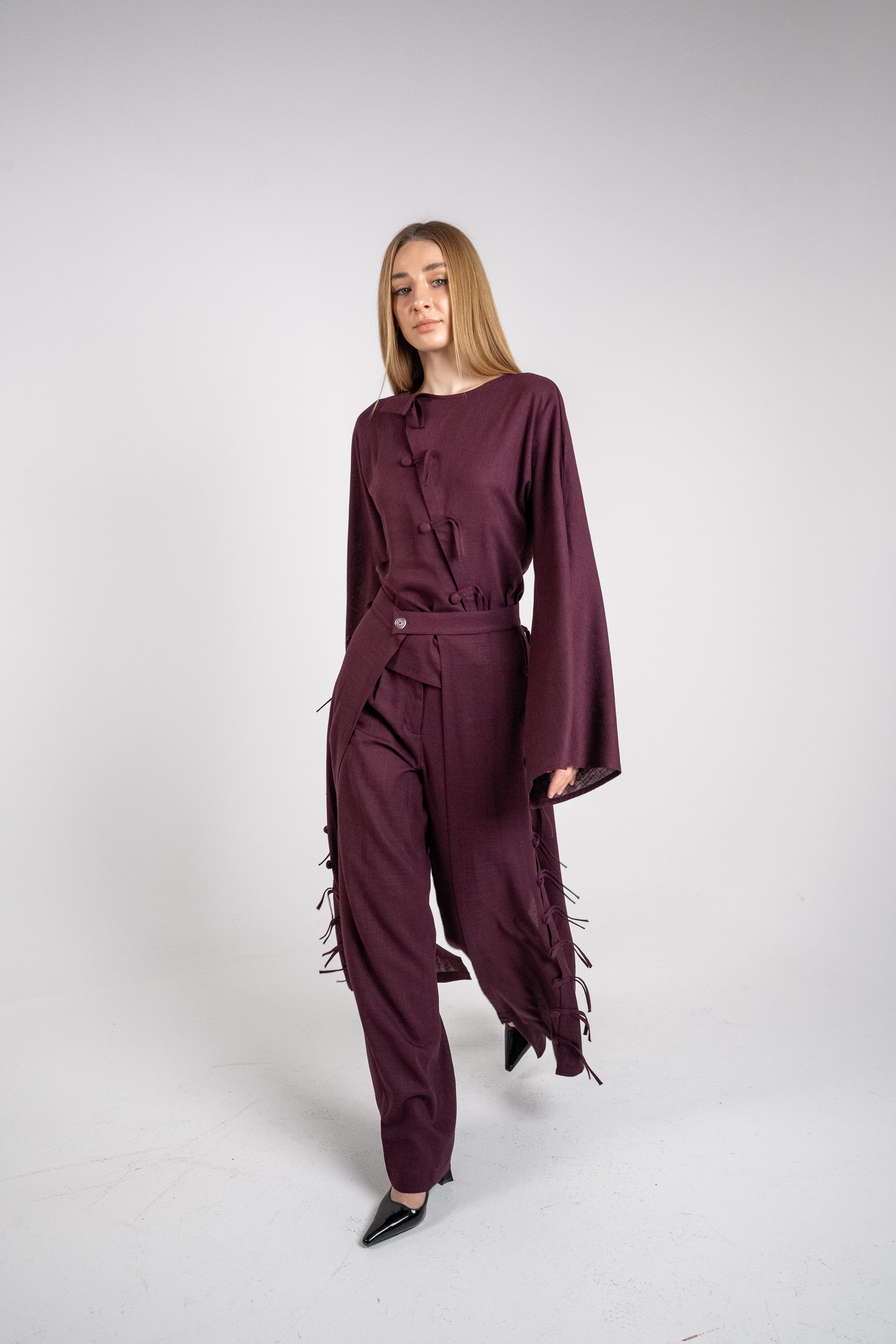 Linen Burgendy Set